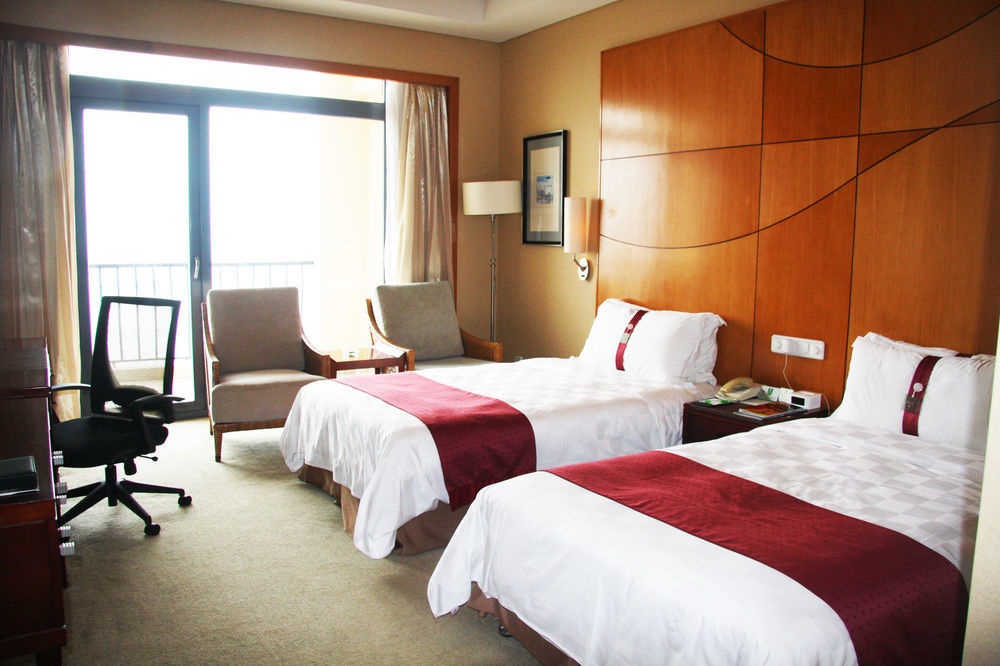 צ'ין חואנג דאו Holiday Inn Sea View מראה חיצוני תמונה